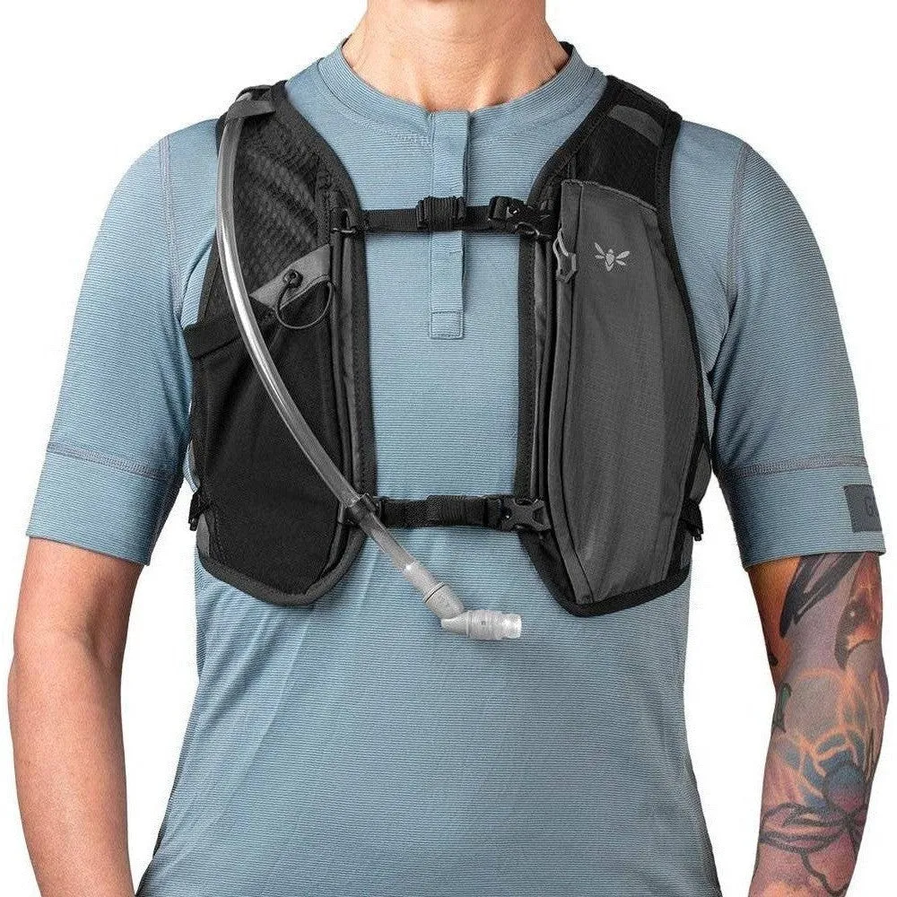 Apidura Backcountry Hydration Backpack