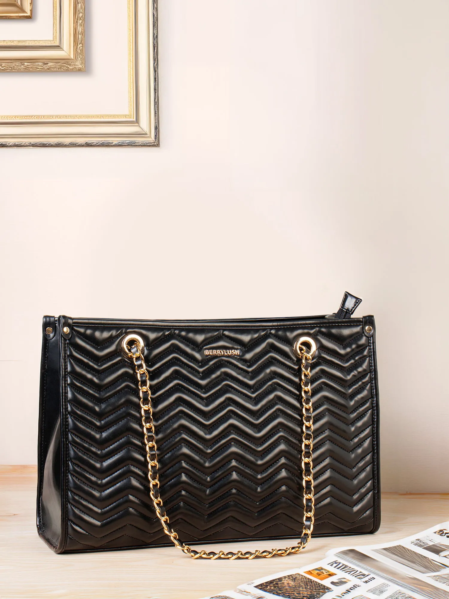 Berrylush Women Solid Black Synthetic Leather Chain Two-Handles Zipper-Up Quilted Shoulder Bag