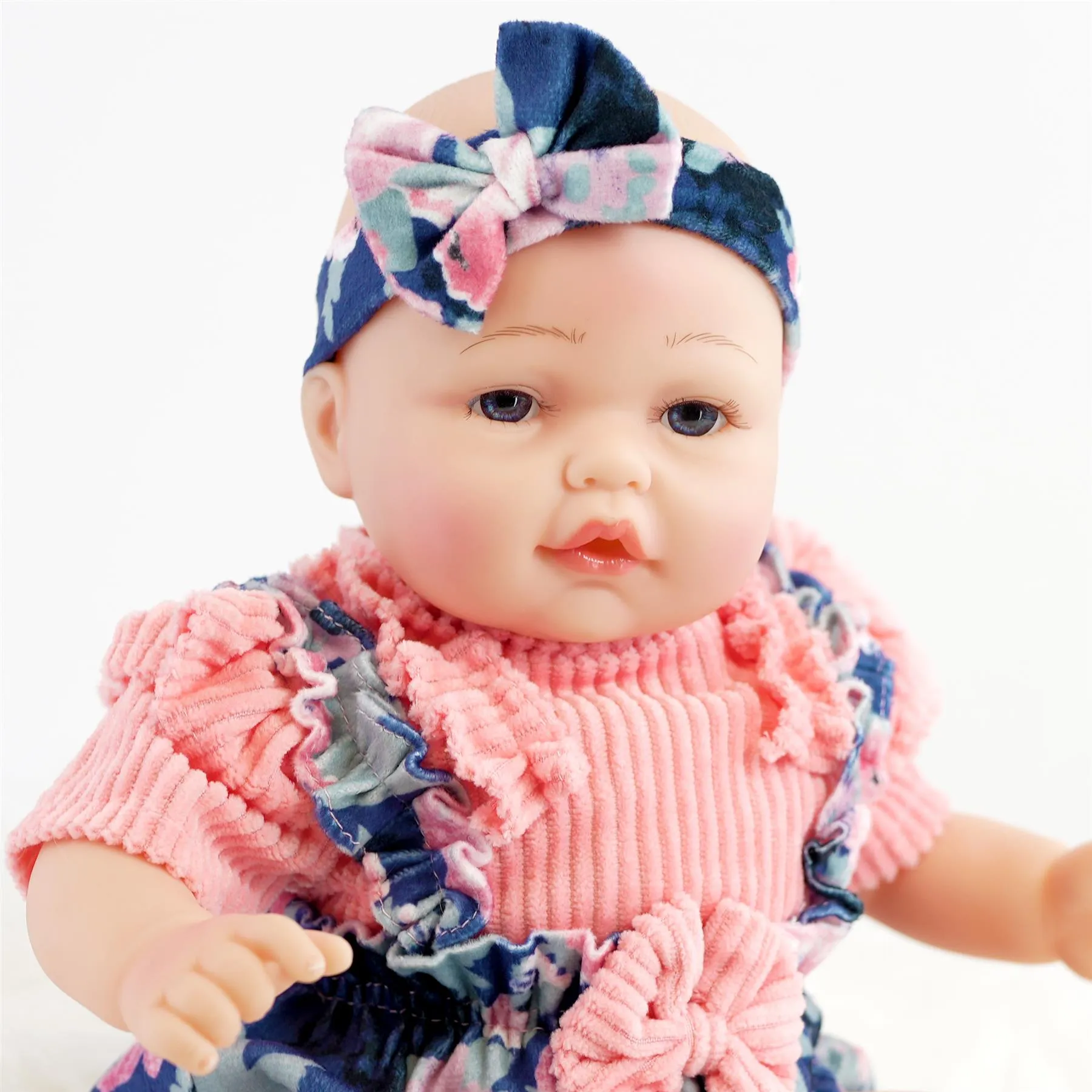 BiBi Reborn Awake Girl "Sweet Pea" (43 cm / 17")