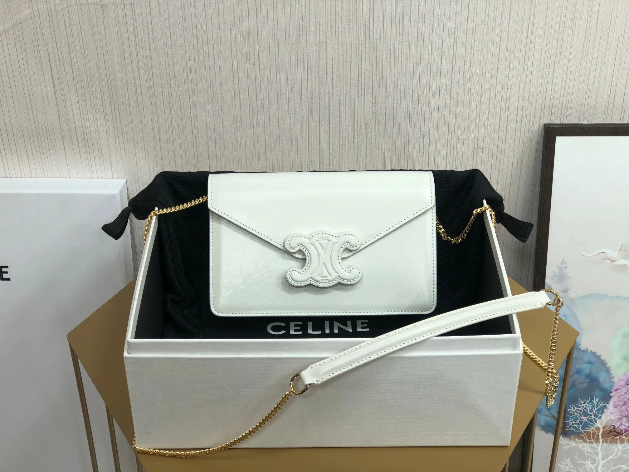 CE Wallet On Chain Triomphe White For Women 7in/19cm 