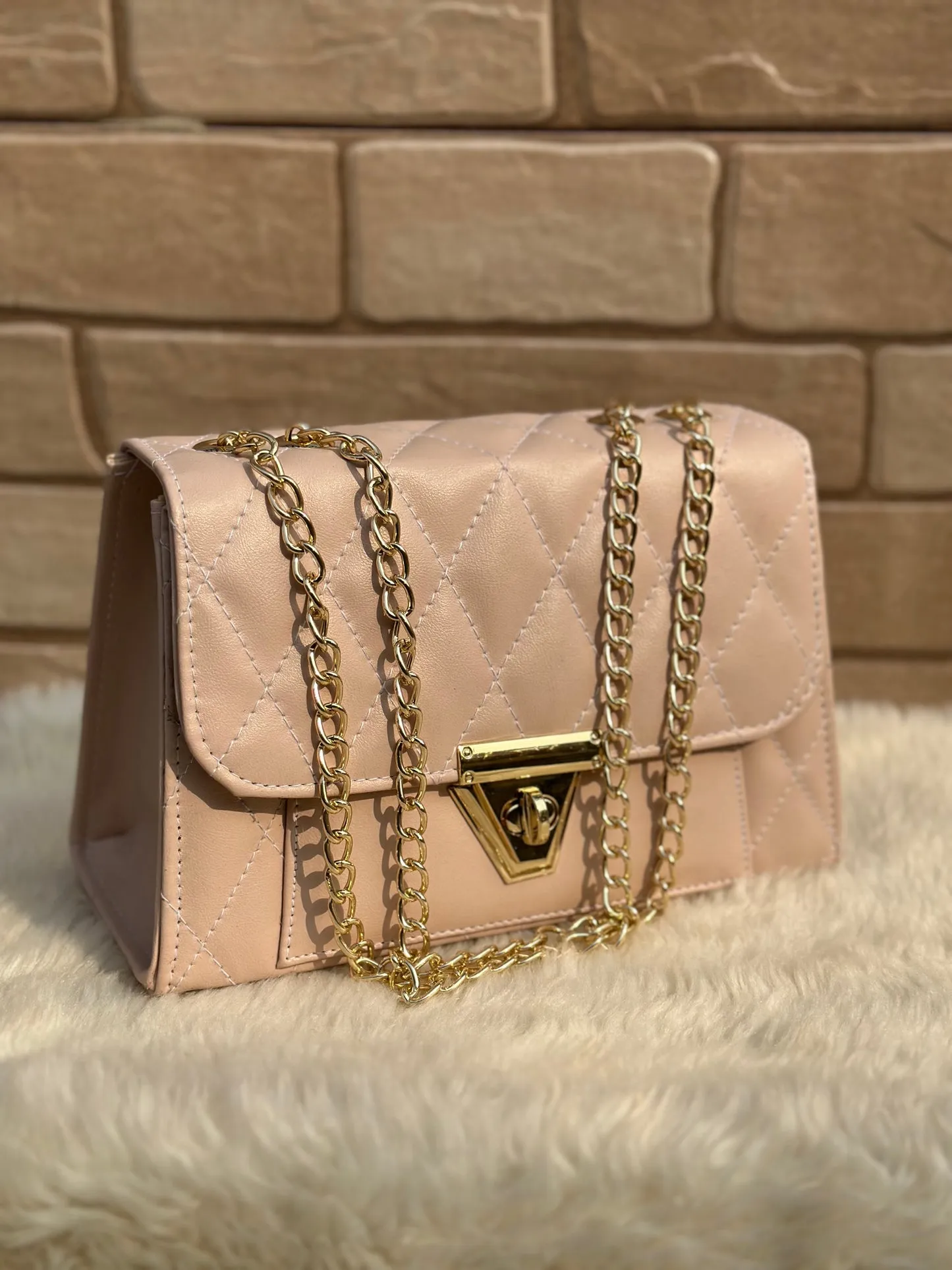 Crossbody Chain Bag - Tea Pink