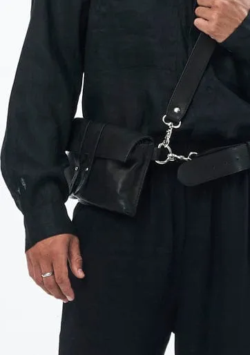 LEATHER BANDEAU BAG IN BLACK