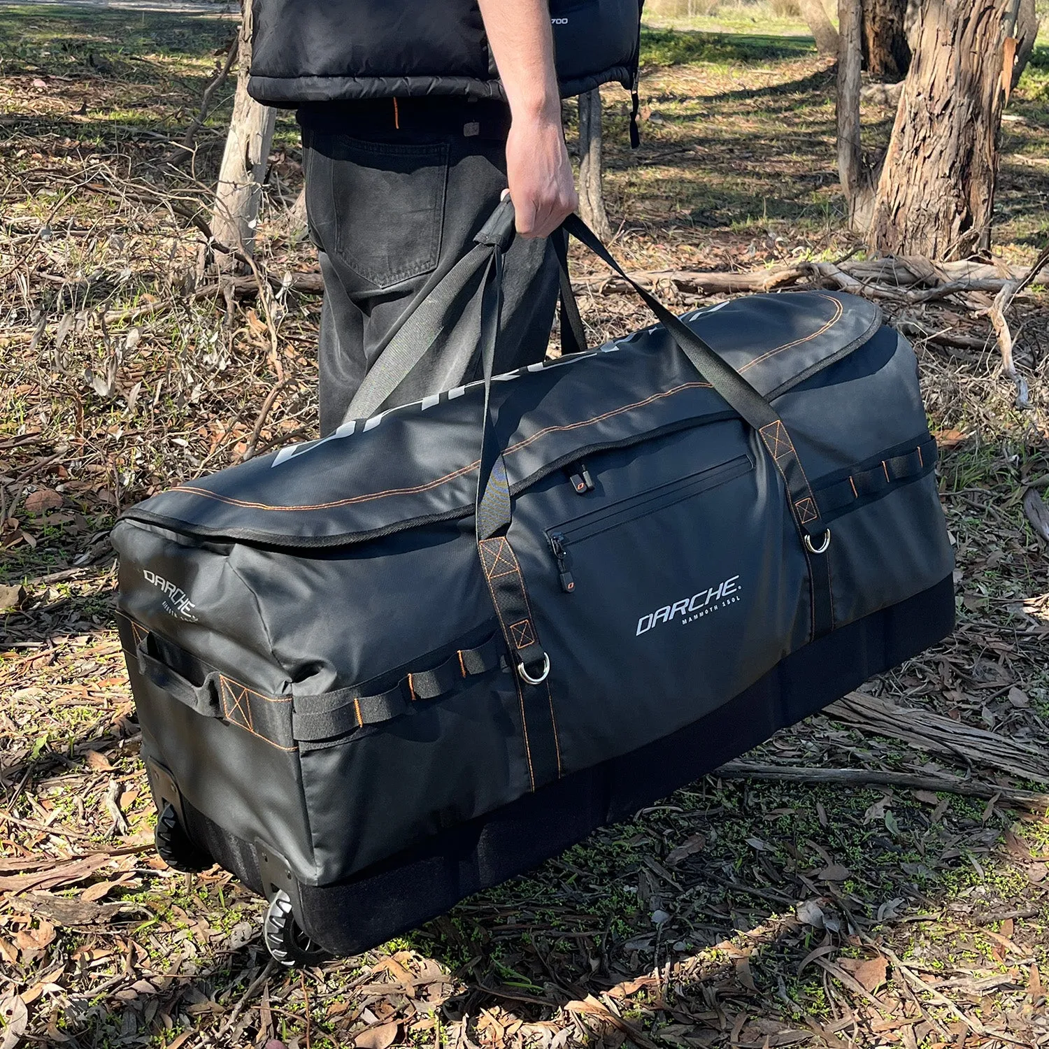 MAMMOTH WHEELED BAG 150L