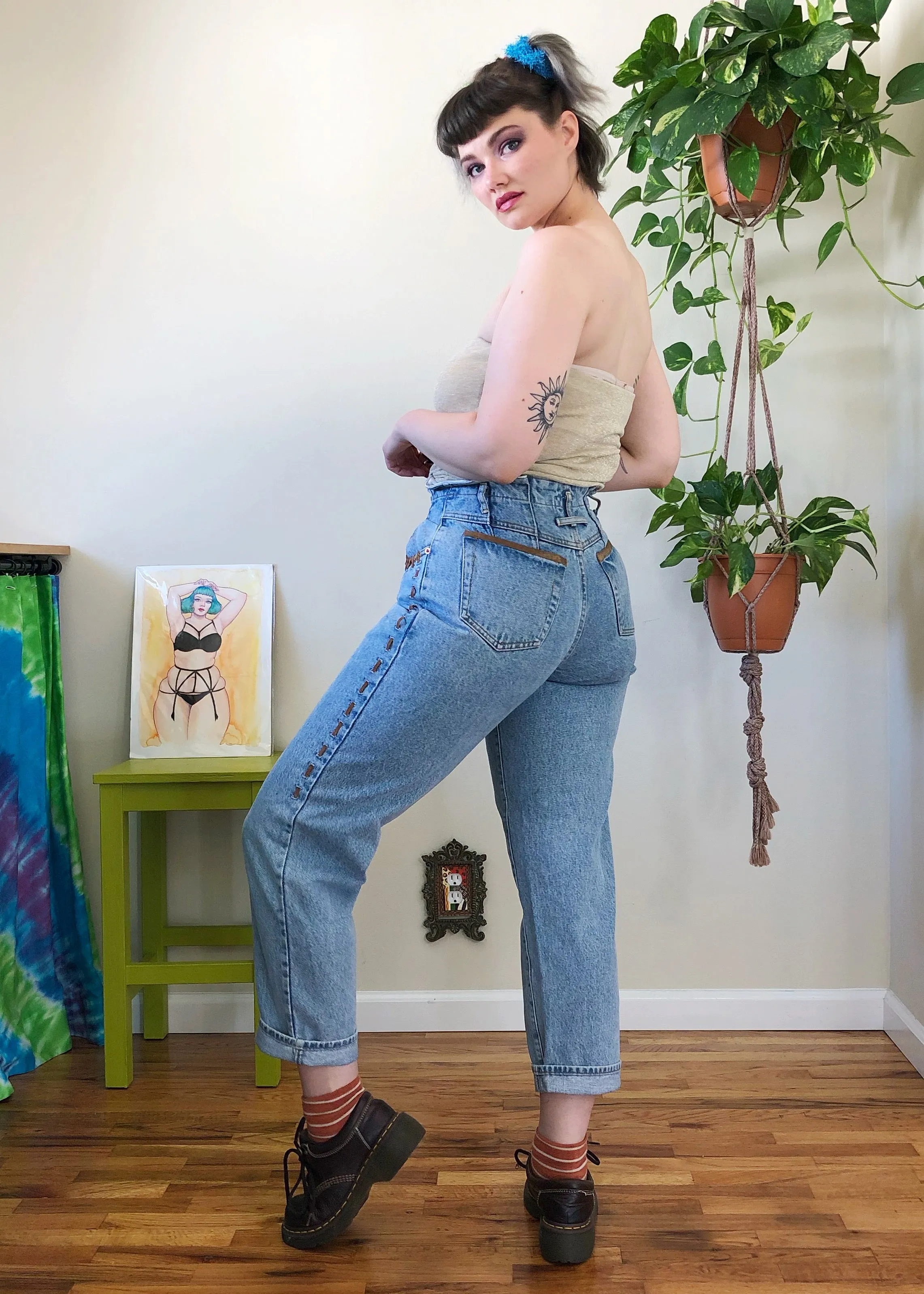 Vintage Paper Bag Waist Suede Detailed Mom Jeans - L